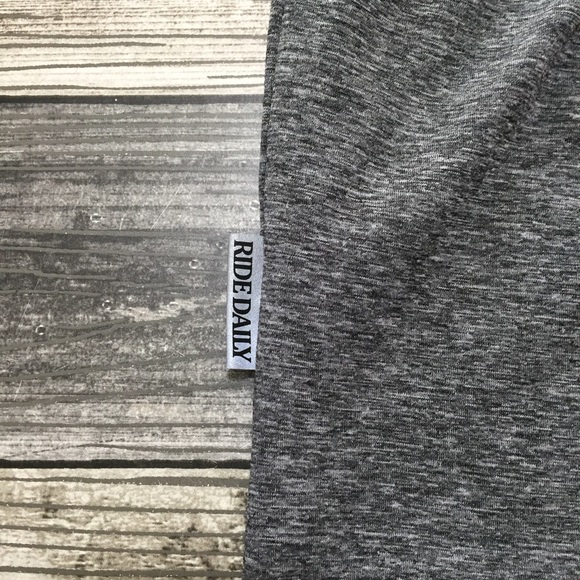 Club Ride Cycling T Shirt Men’s L Gray Black Back Pockets Short Sleeve. - Picture 7 of 11